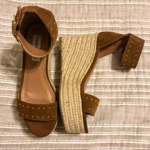 Steve Madden Studded Wedges